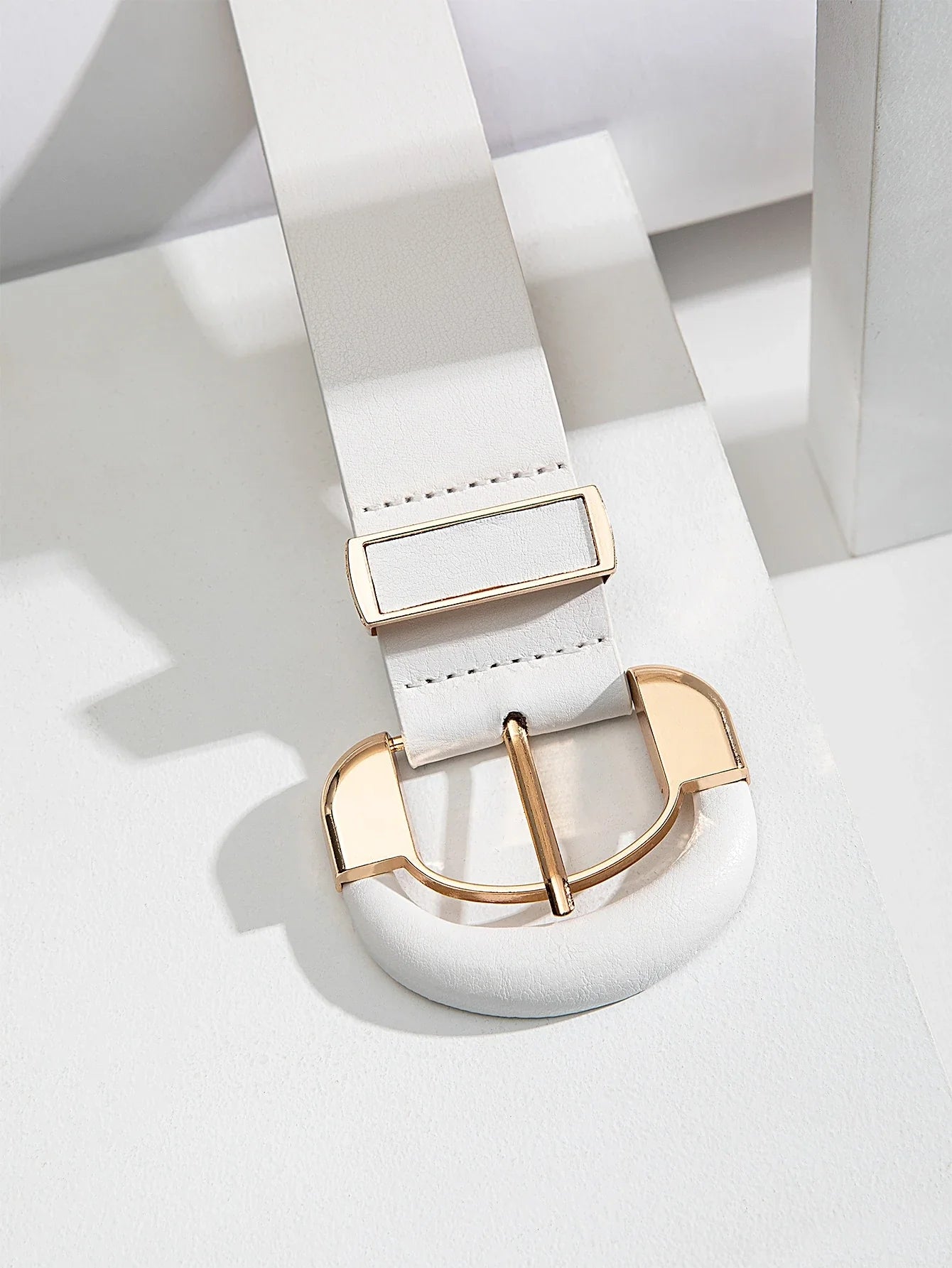 Metal Buckle Women’s Belt