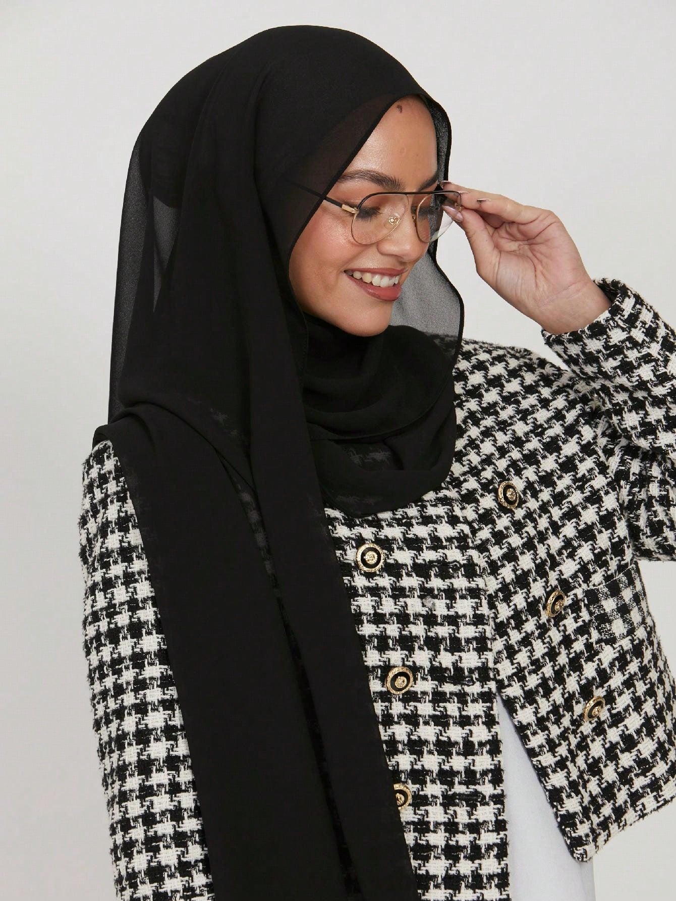 Faux Pearl Chiffon Hijab Scarf