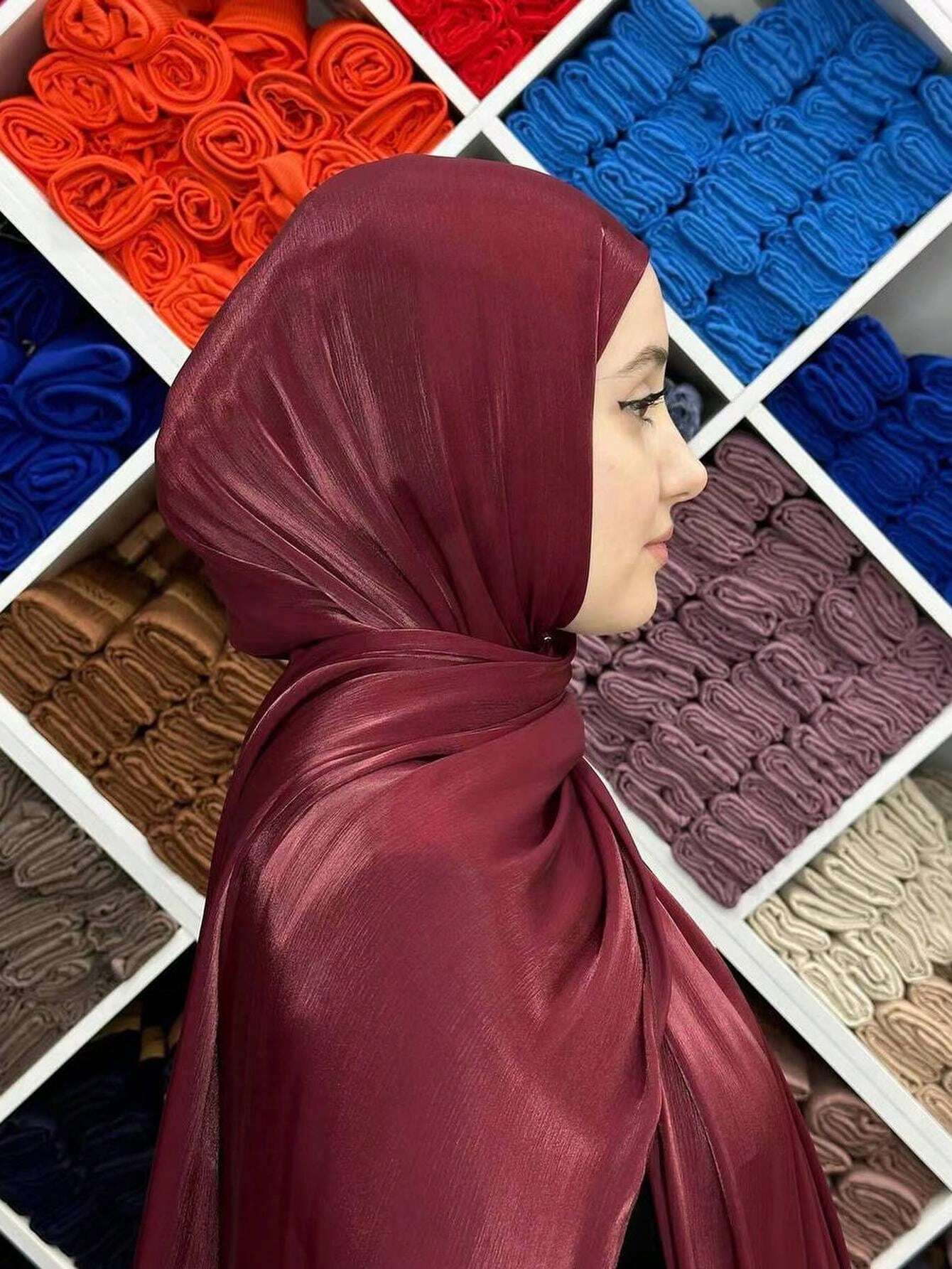 Women’s Silk Island Headscarf
