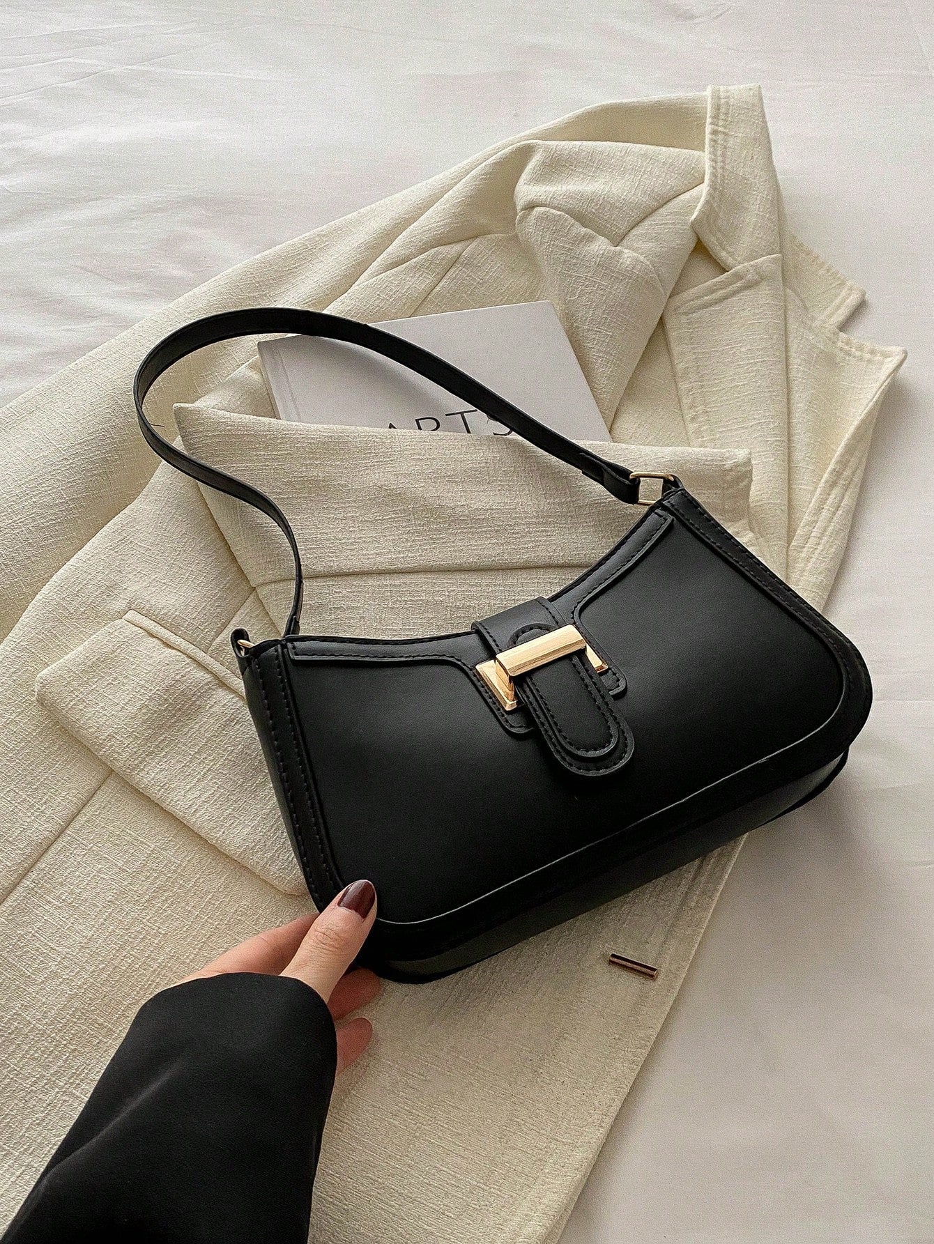 Women’s Elegant Crescent Shoulder Bag