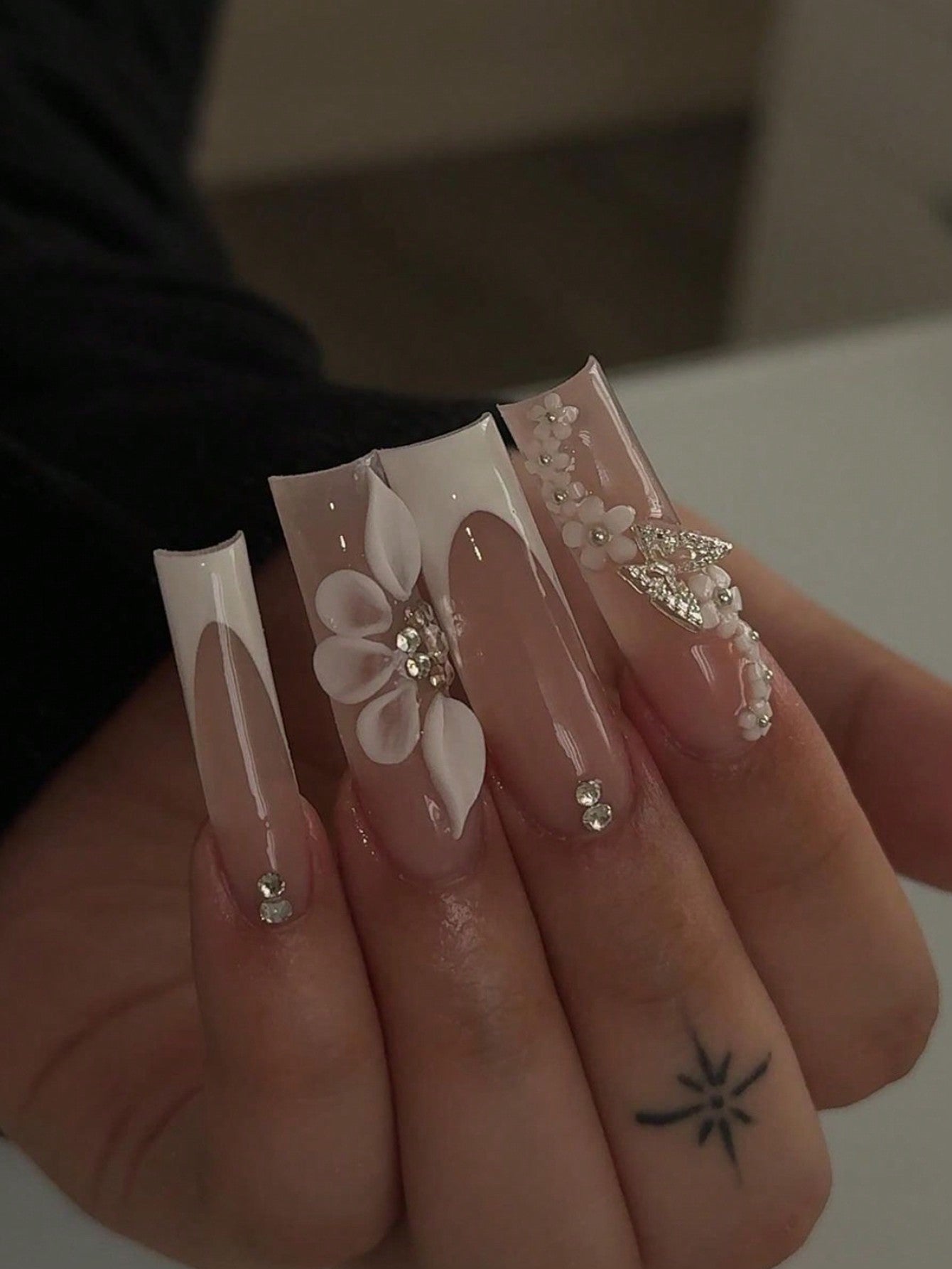 24pcs Luxury 3D Nail Stickers