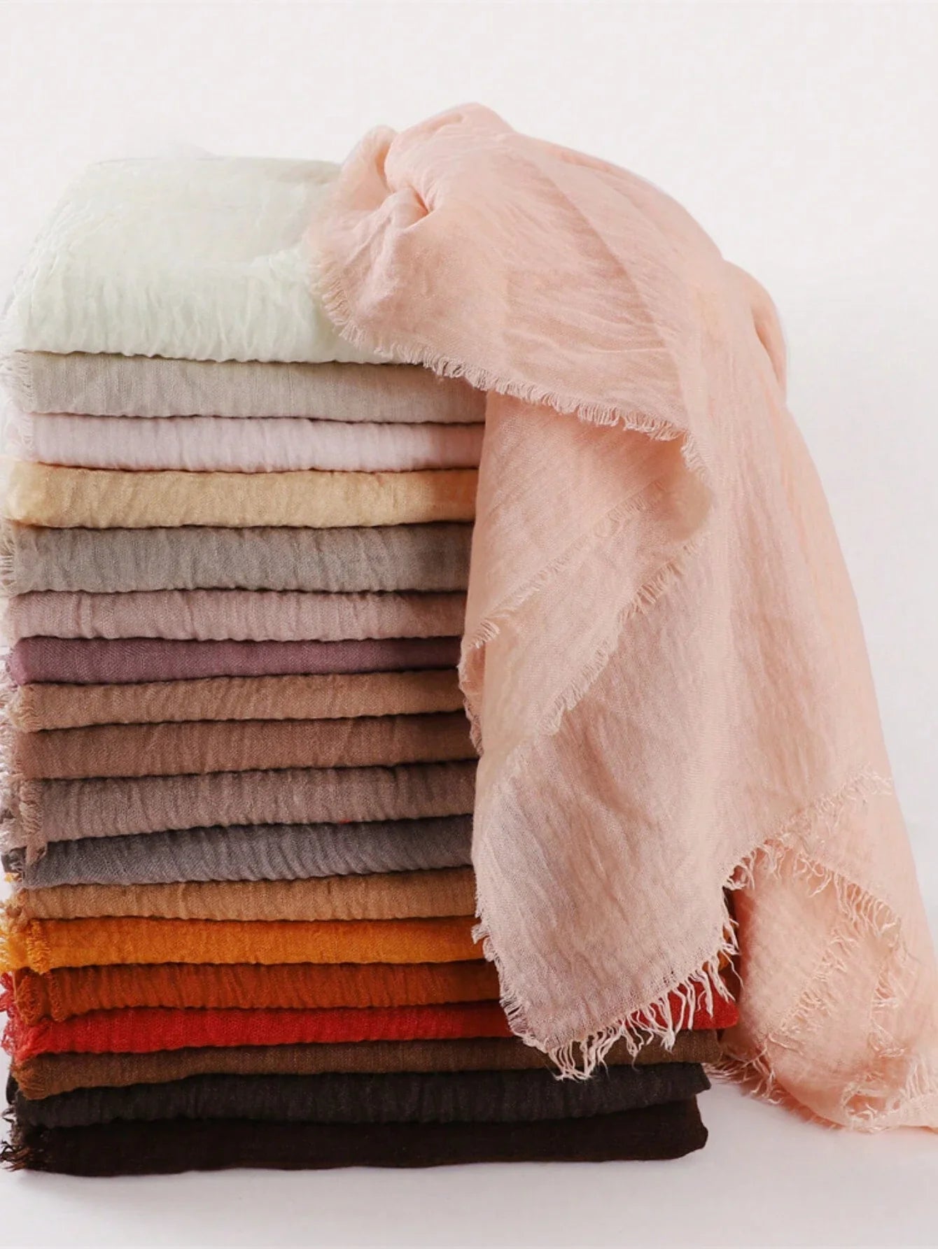 Women’s Crinkle Hijab Scarf