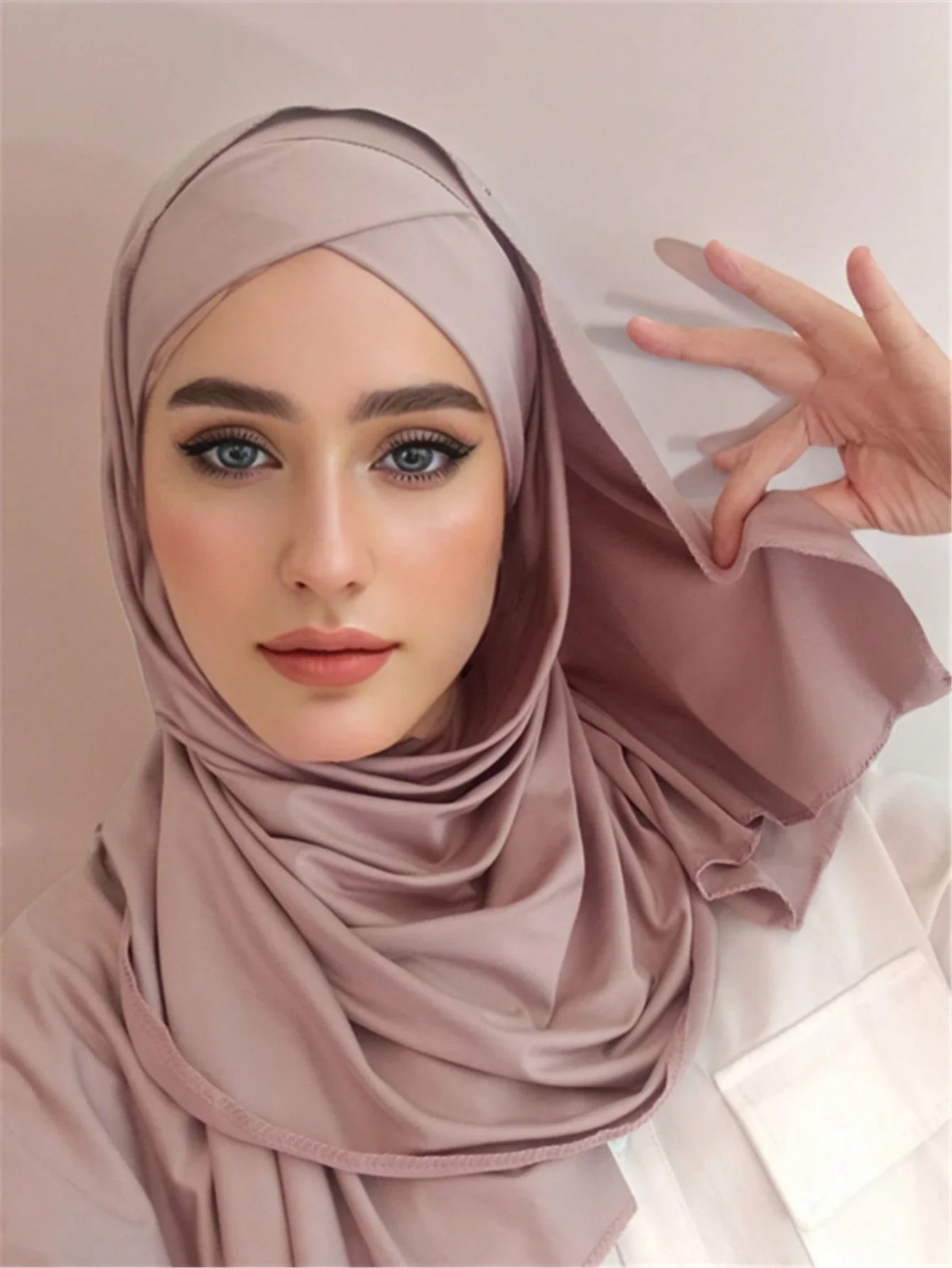 Tie-On Crystal Linen Instant Hijab