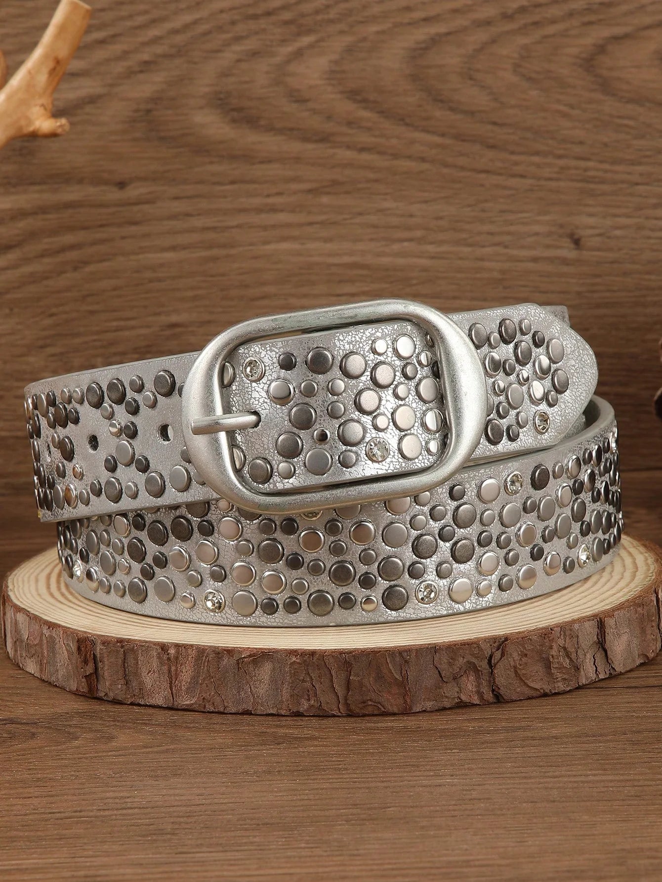 Women’s Punk Rivet Metal Belt