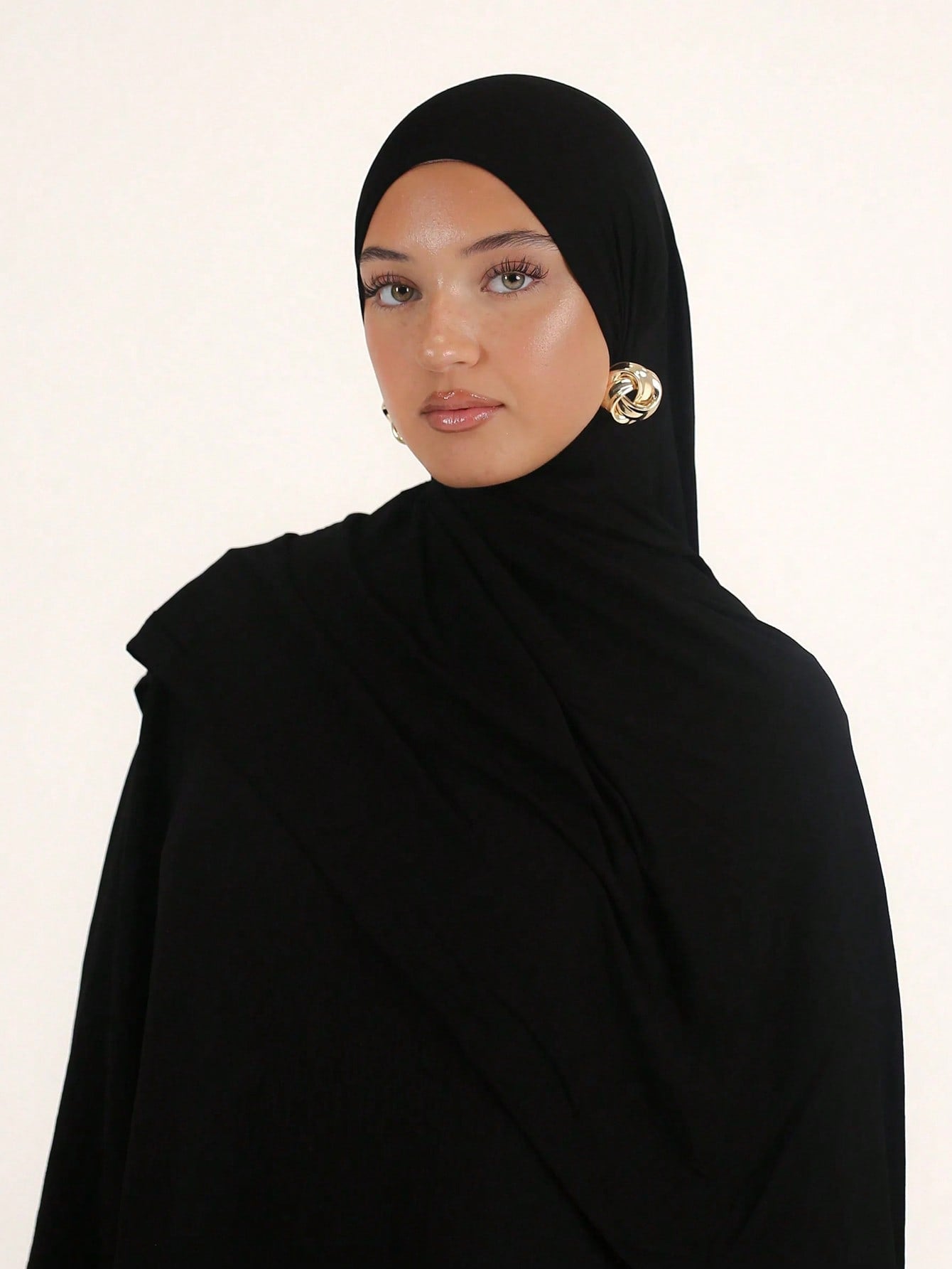 Classic Solid Color Modal Hijab