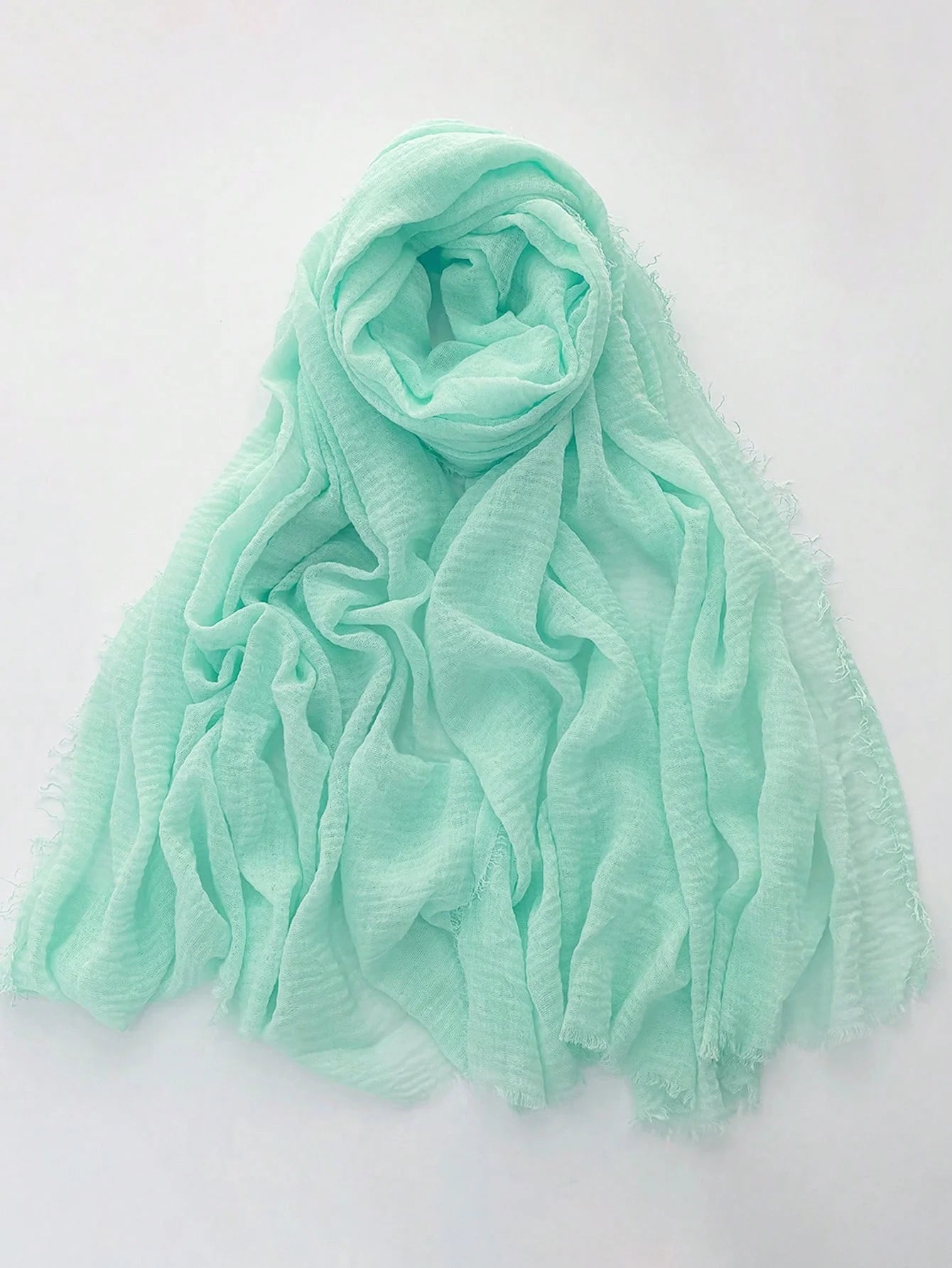 Women’s Crinkle Hijab Scarf