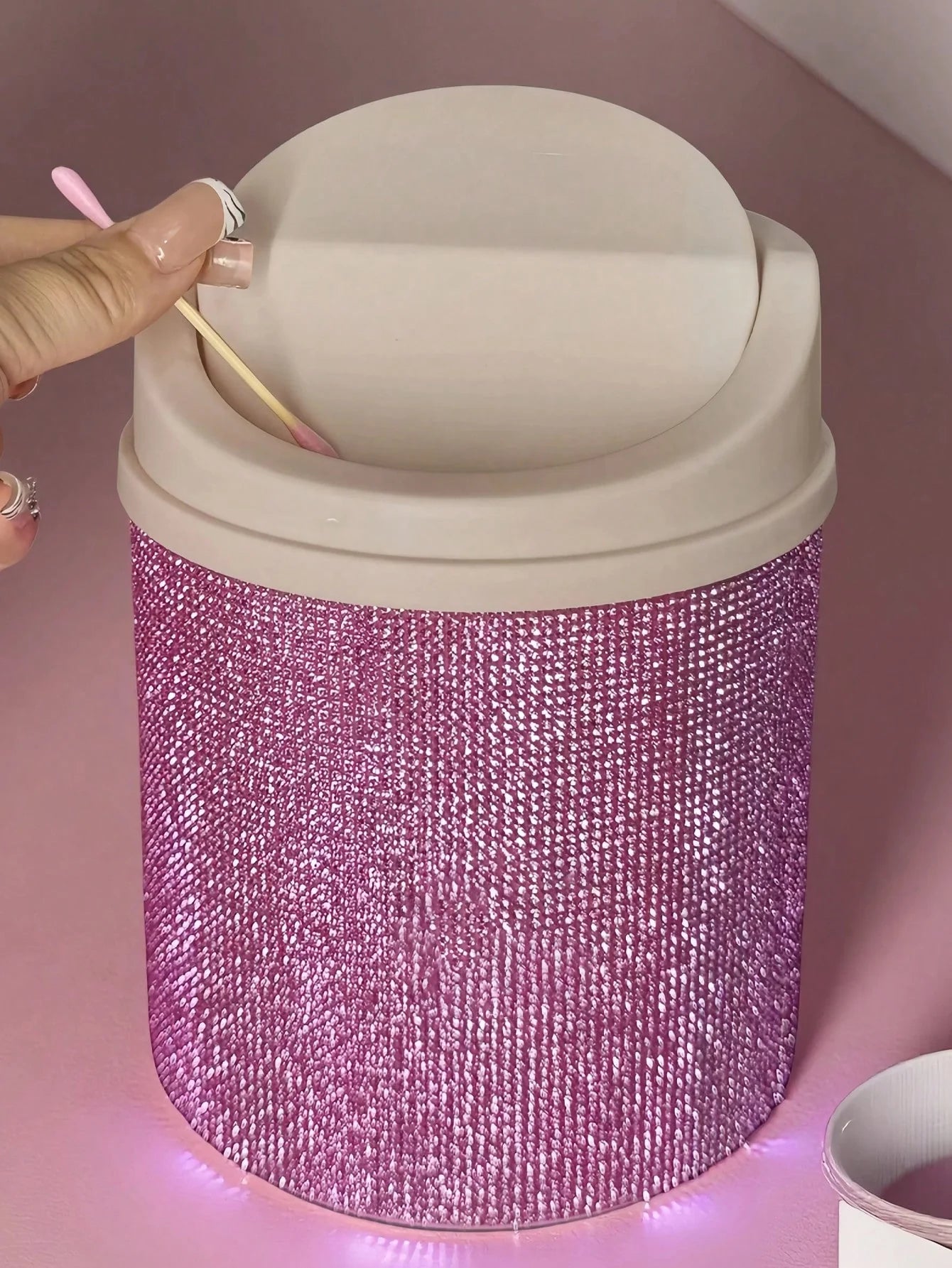 Rhinestone Rotating Makeup Trash Can