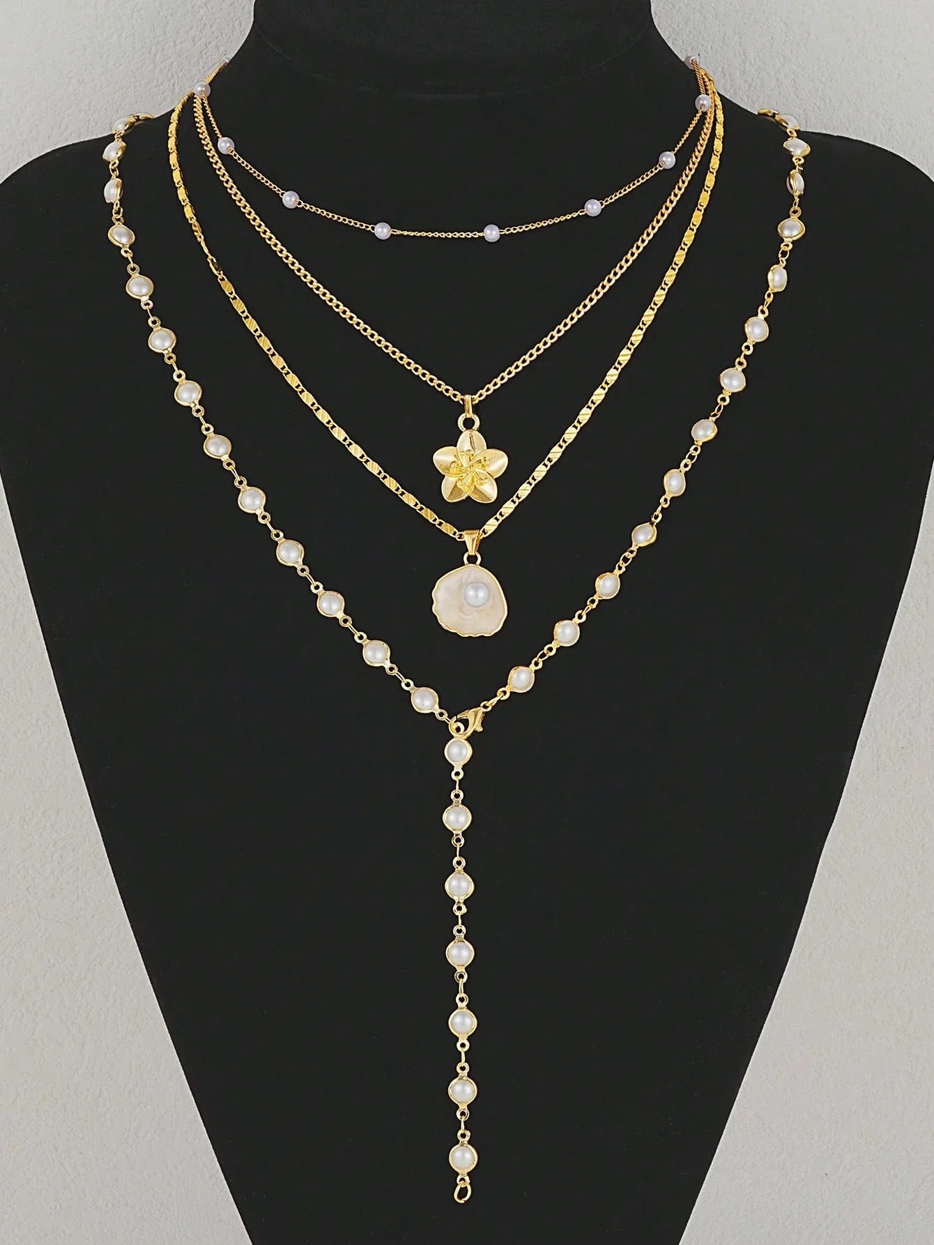 Women’s Bohemian Shell Pearl Necklace Set