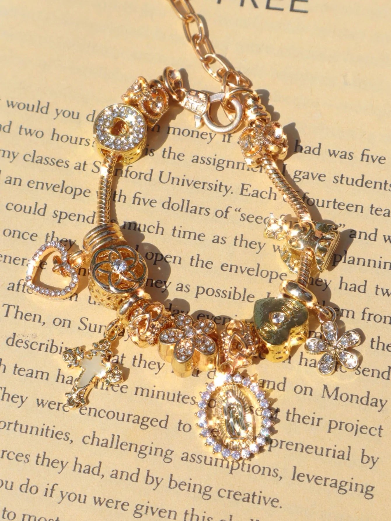 Women’s Charm Bracelet Set 4pcs