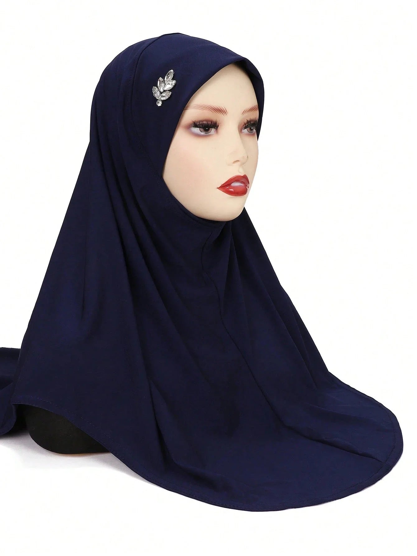 Instant Hijab With Leaf Crystal