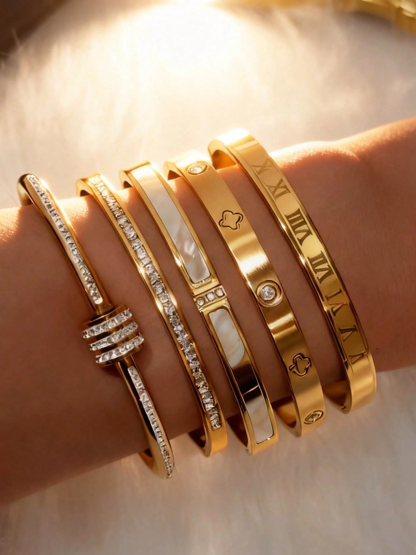 5PCS Sparkling Star Bangle Set